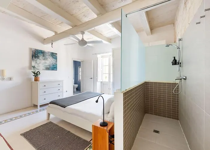 Semesterbostad Our Nest Il-Furjana