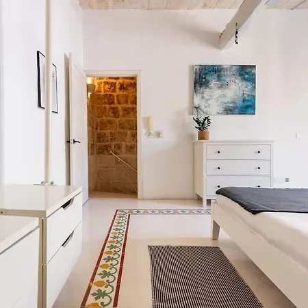 Our Nest Floriana