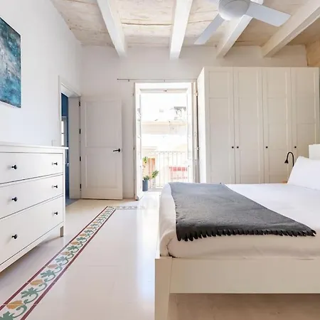 Our Nest Semesterbostad *